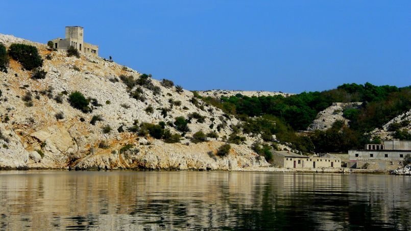 Дьявольский остров: Хорватия продает "гулаг"