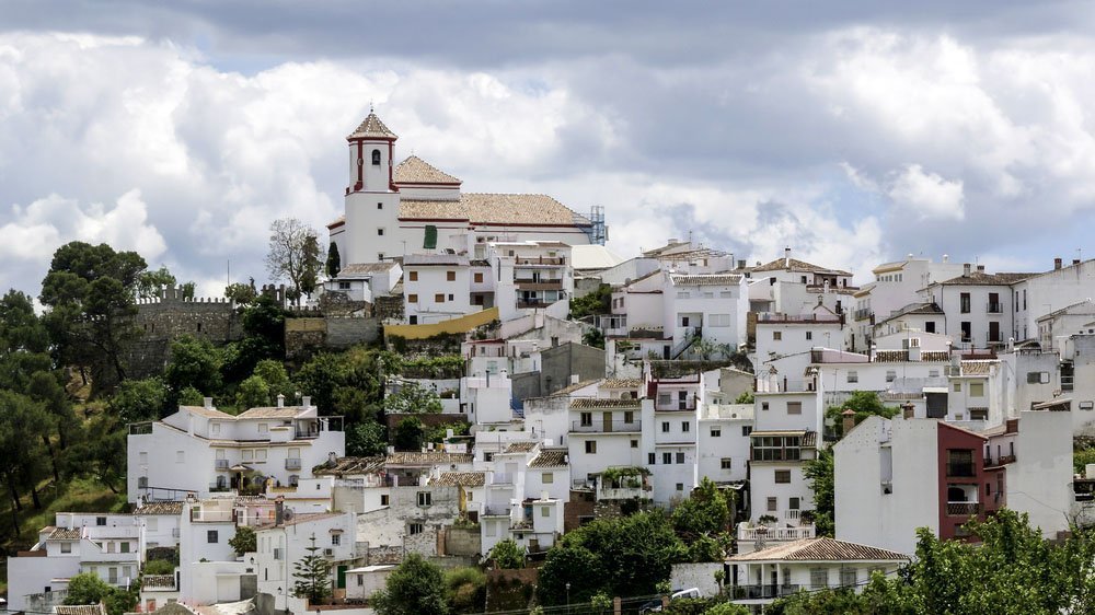 Цены на недвижимость в Испании обновили минимум