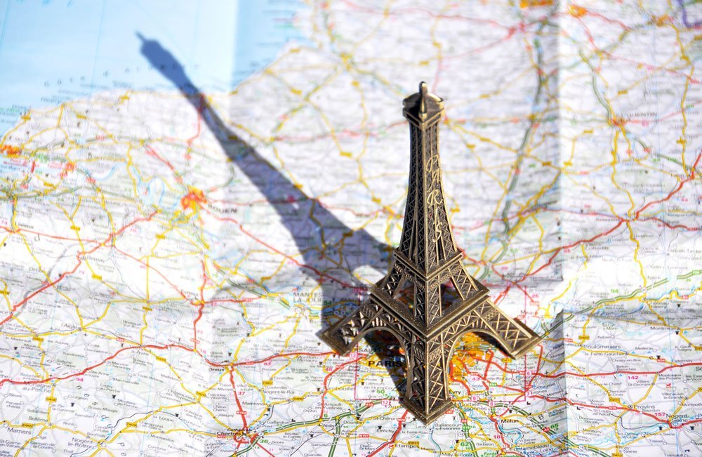 Парадоксальный французский рынок: цены на жилье низкие, а спрос высокий