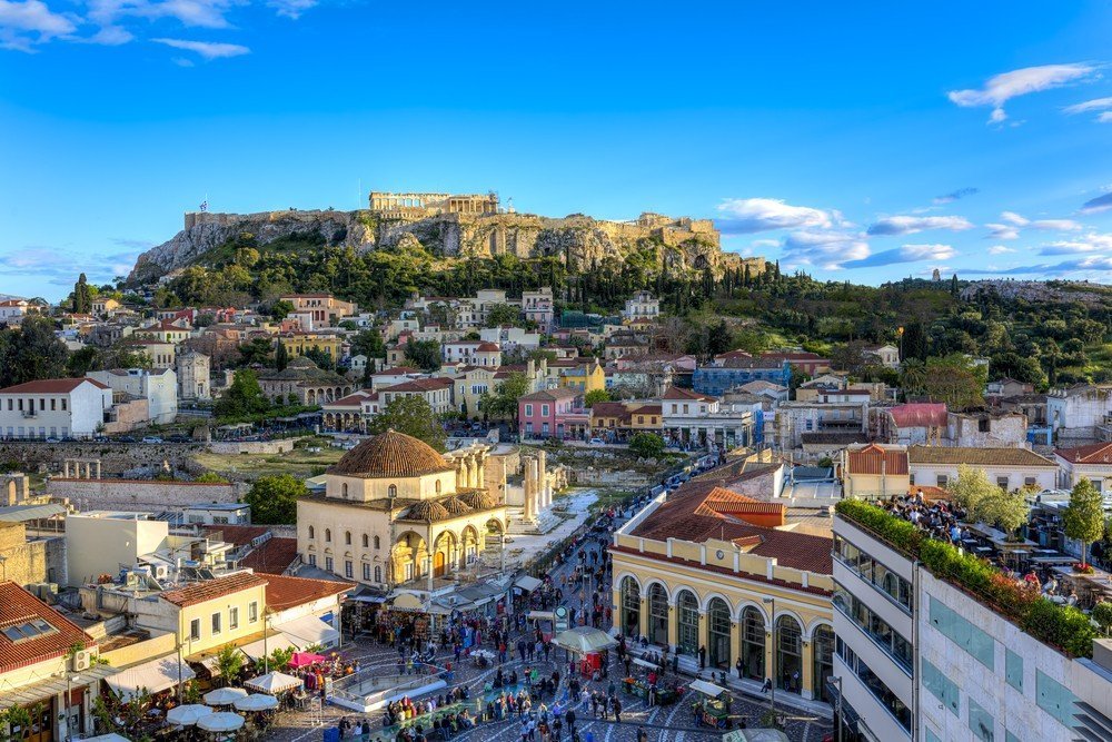 Причины, по которым недвижимость в Афинах стоит на треть дороже