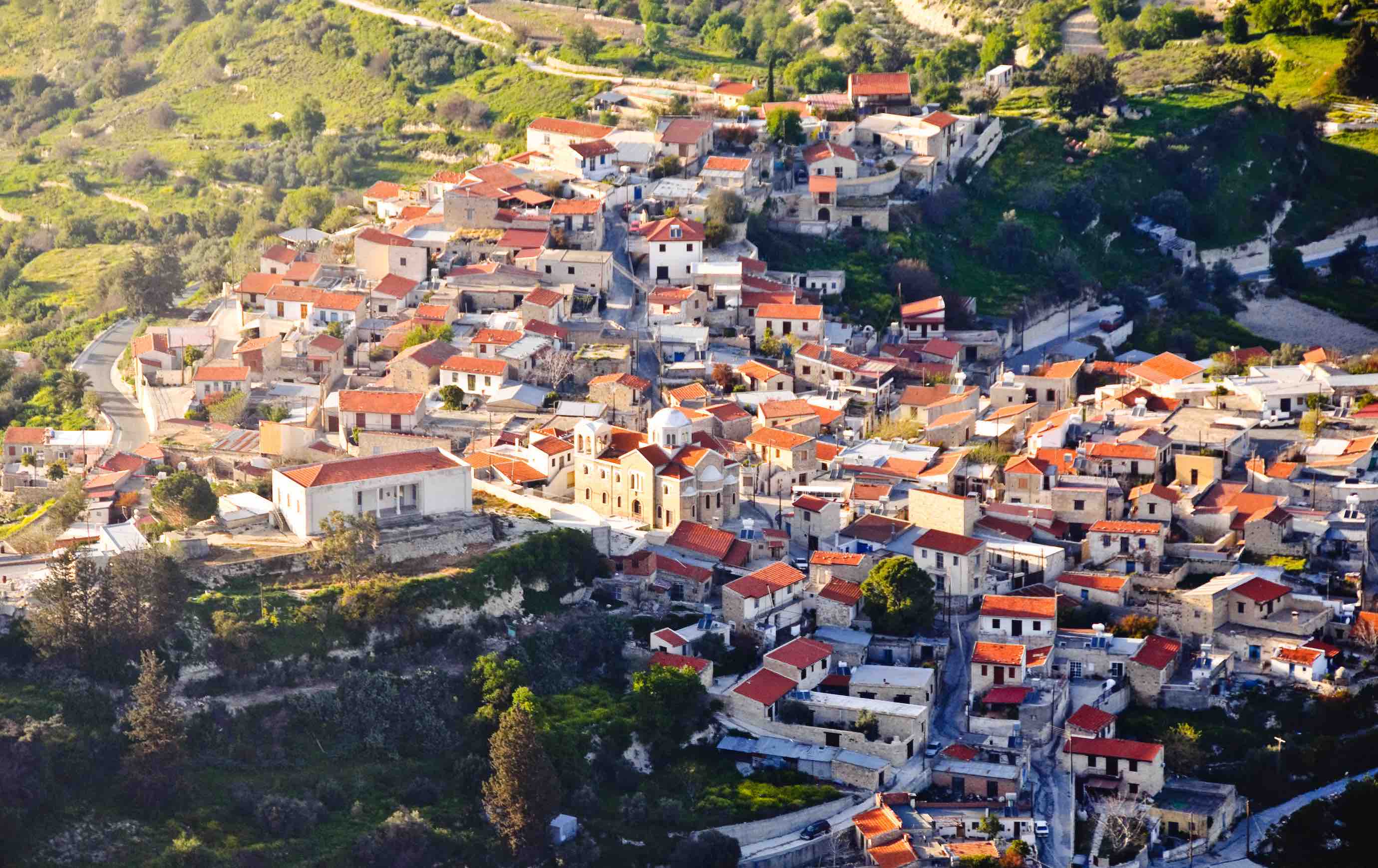 Цены на недвижимость на Кипре растут, иностранцы возвращаются в регион