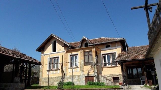 Дом в Велико Тарново
