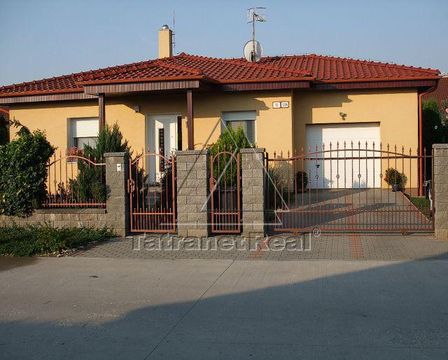 Отдельный дом в Сенец