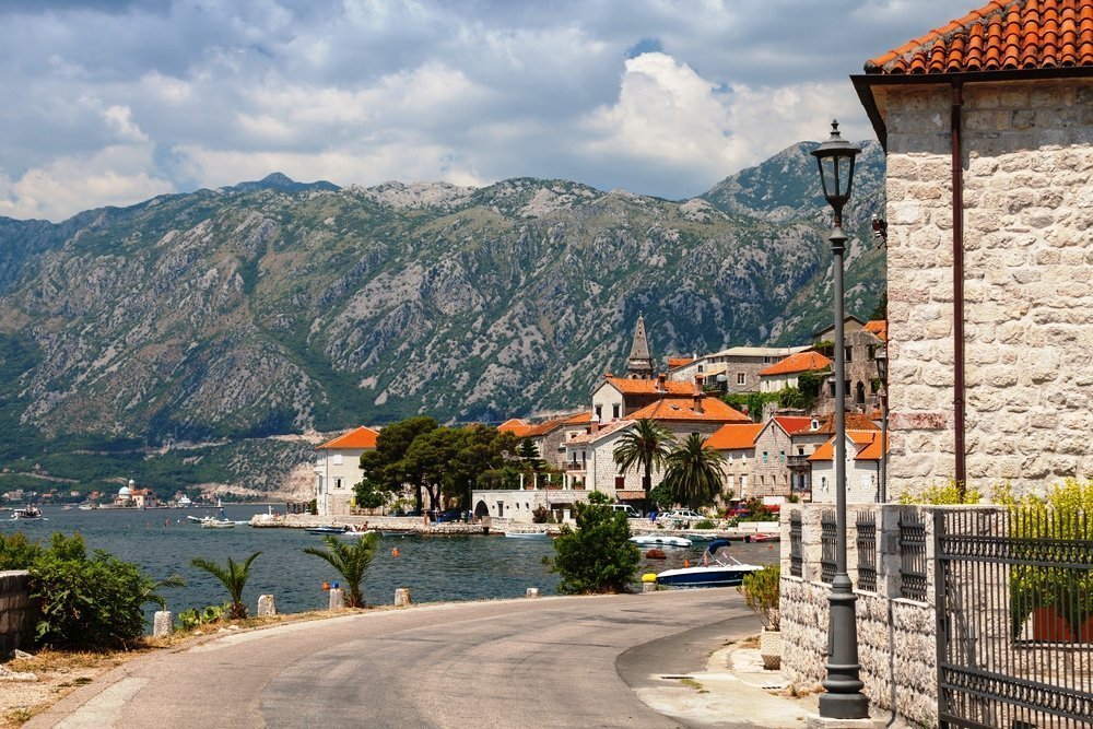 Черногория готова выдавать иностранцам золотые визы | Фотография 2 | ee24