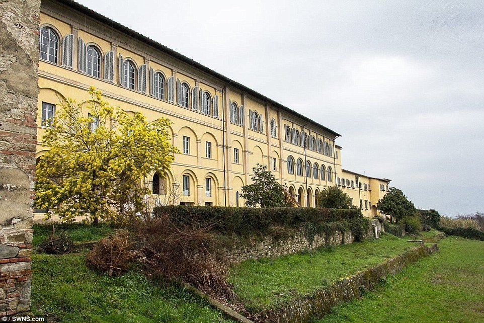 Уйду в монастырь... за €18 млн в Тоскане! | Фотография 2 | ee24