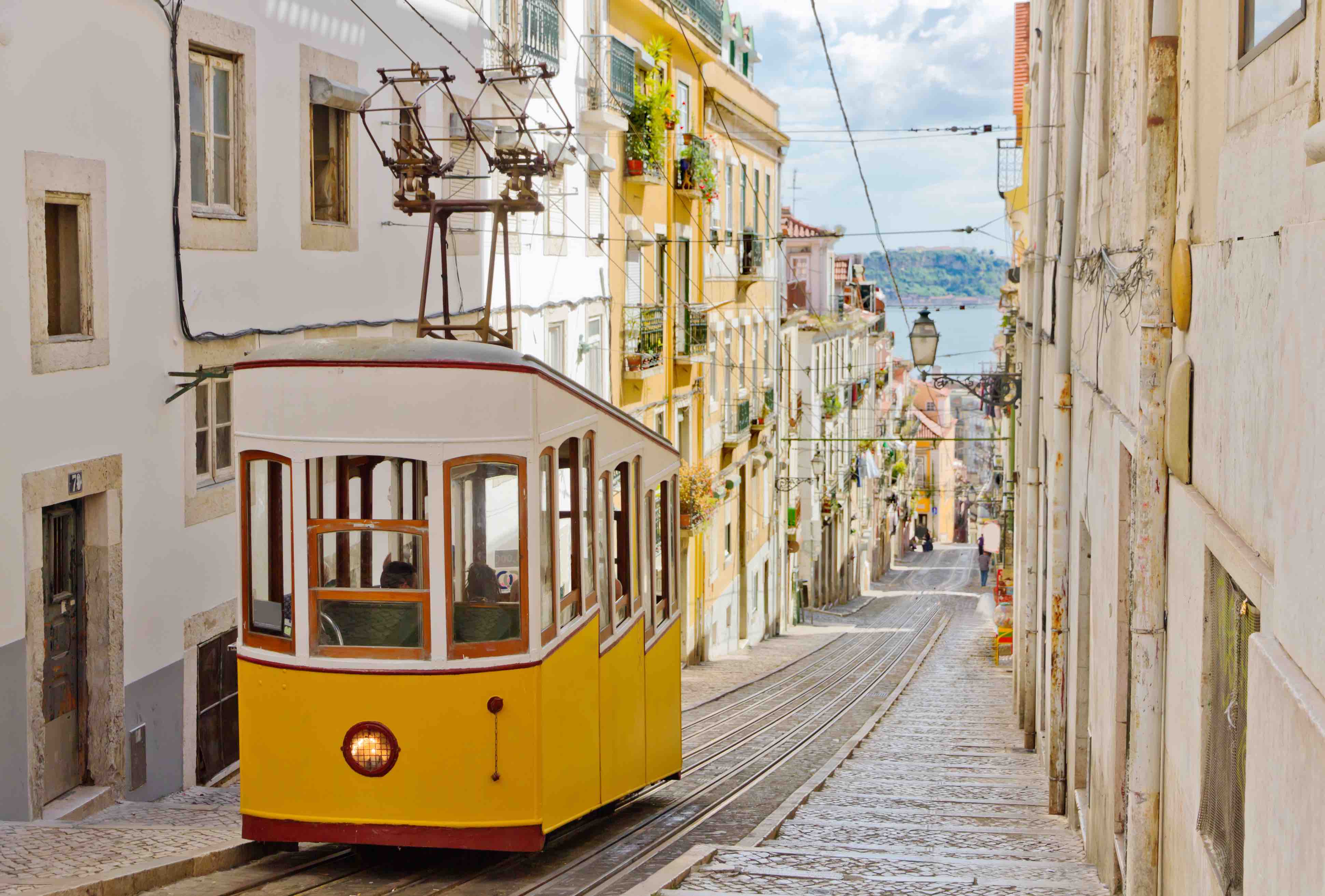 Рынок недвижимости Португалии набирает обороты