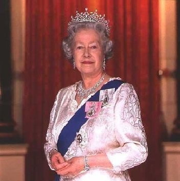 Недвижимость сделала Елизавету II самым богатым монархом в мире