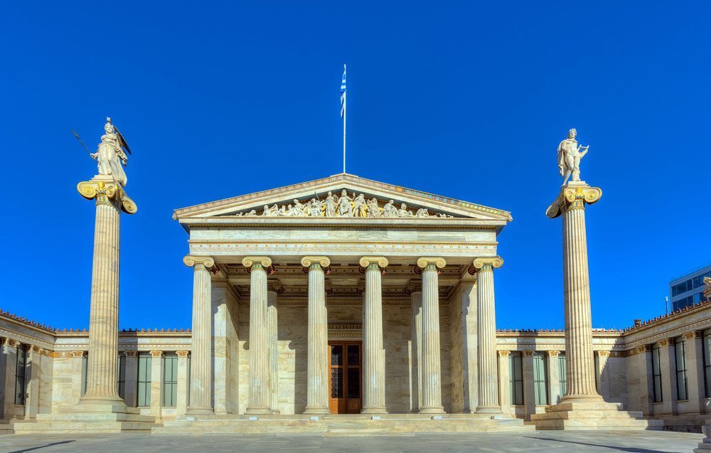 Греки надеются на помощь туристов