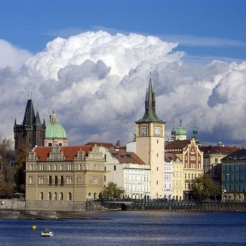 В Чехии ожидают падение цен до 10%