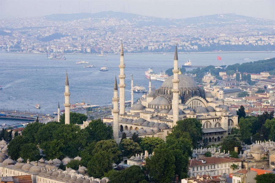 Анталия и Стамбул стремительно дорожают