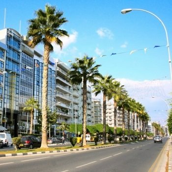 Цены на недвижимость на Кипре могут упасть на 40%