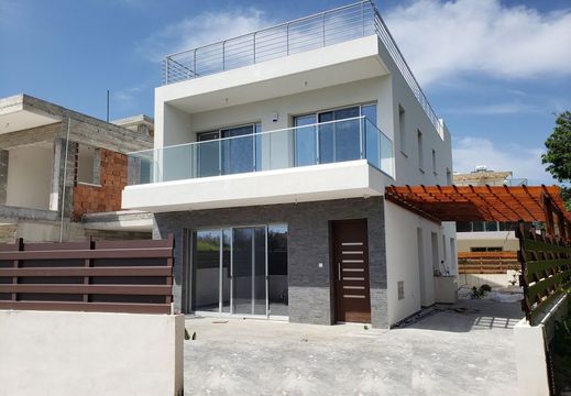 Отдельный дом в Пафос