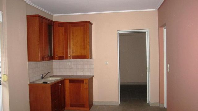 Студия в Афины