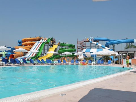 Сфера услуг в Катерини