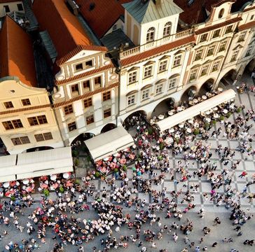 В Праге из-за сокращения объемов строительства растет спрос 