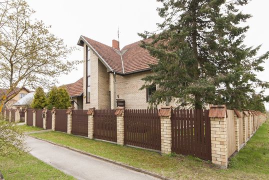 Дом в Салас пагастс