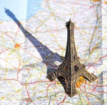 Парадоксальный французский рынок: цены на жилье низкие, а спрос высокий
