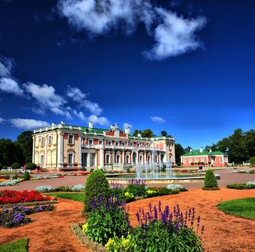 Кадриоргский дворец в Эстонии