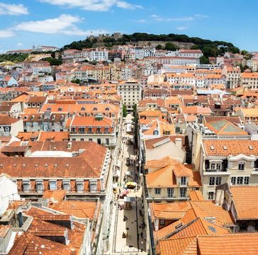В Португалии за полгода выдали 821 ВНЖ инвесторам
