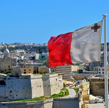 MIIP (Malta Individual Investor Program): ВНЖ за 8-11 дней, гражданство за 12-14 месяцев
