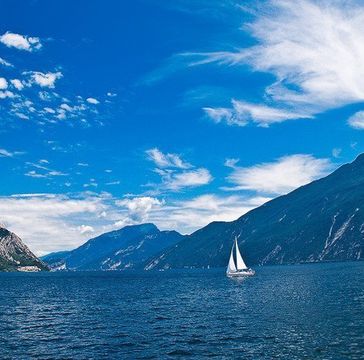 Соперники моря: недвижимость на итальянских озерах
