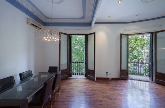 Квартира в Барселона