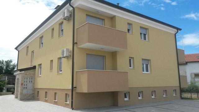 Квартира в Замбратия