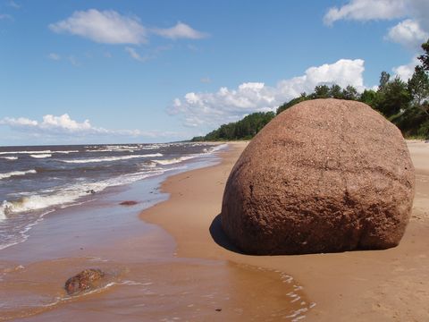 Земля в Звейниекциемс