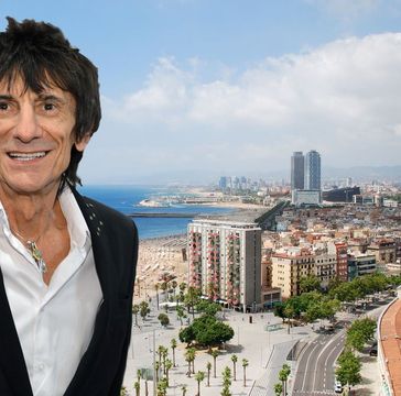 Гитарист из Rolling Stones стал владельцем апартаментов в Барселоне