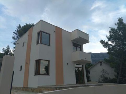 Отдельный дом в Сутоморе